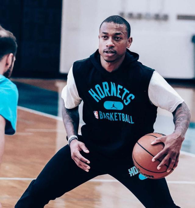 球无疑是深 球无疑是深